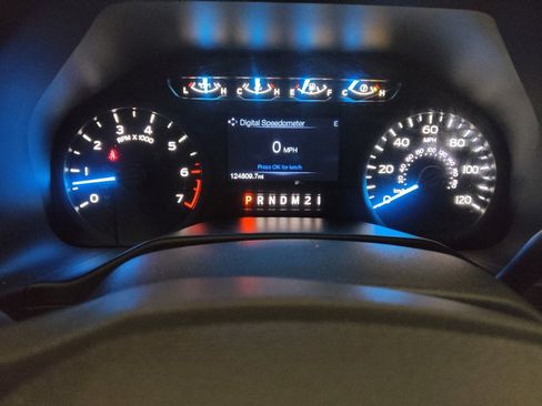 Used 2016 Ford F150 XL w/ Equipment Group 101A Mid RWD image 23