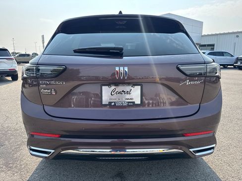 Used 2025 Buick Envision Avenir AWD/4WD image 5