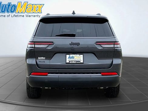 New 2026 Jeep Grand Cherokee L 4WD image 4