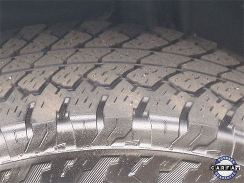 Certified 2019 Jeep Wrangler Sport image 22