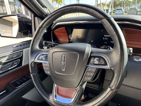 Used 2020 Lincoln Navigator L Reserve w/ Luxury Package image 56