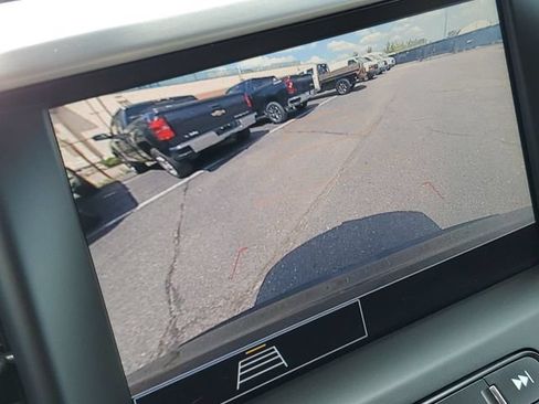 Certified 2022 GMC Acadia SLE w/ Driver Convenience Package AWD/4WD image 14