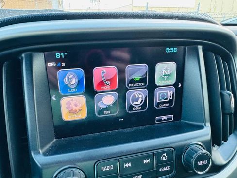 Used 2018 Chevrolet Colorado LT image 24