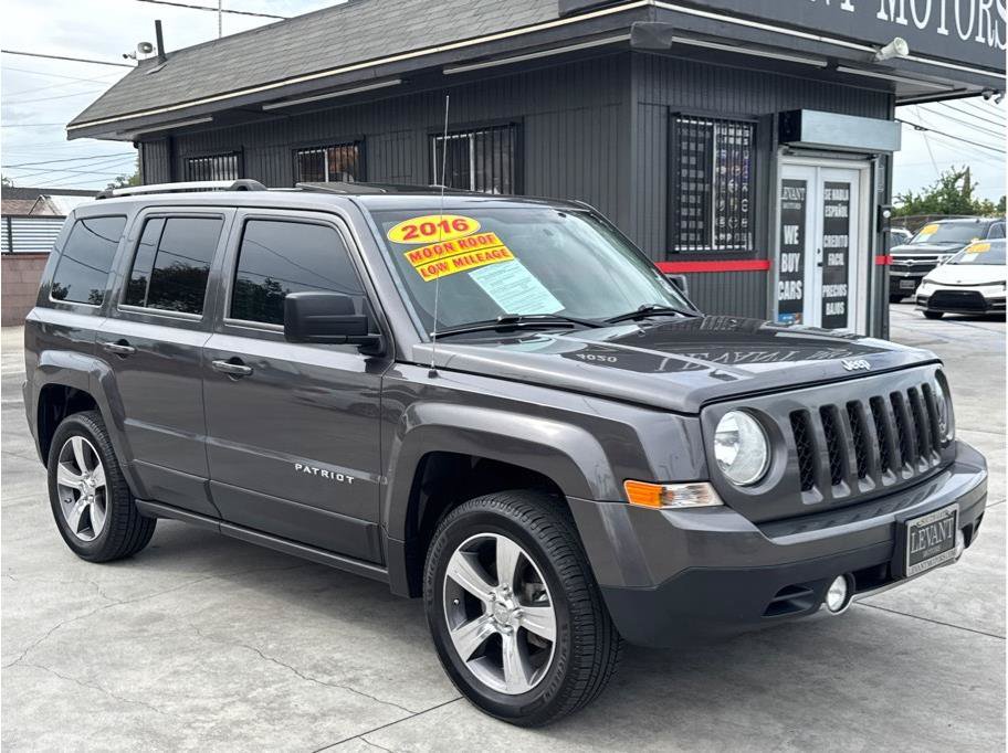 Used 2016 Jeep Patriot High Altitude FWD image 1