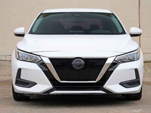 Used 2022 Nissan Sentra SV w/ All-Weather Package FWD image 6