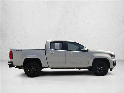 Used 2022 Chevrolet Colorado LT w/ LT Convenience Package AWD/4WD image 4