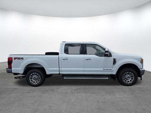 Used 2022 Ford F250 XLT w/ XLT Premium Package AWD/4WD image 3