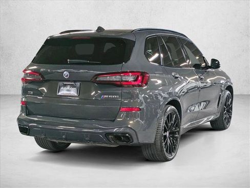 Used 2023 BMW X5 M50i w/ Executive Package image 5