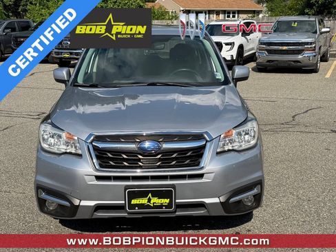 Used 2017 Subaru Forester 2.5i Limited AWD/4WD image 6