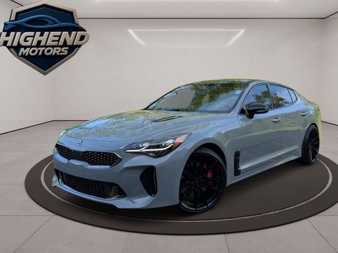 Used 2021 Kia Stinger GT2 AWD/4WD image 2