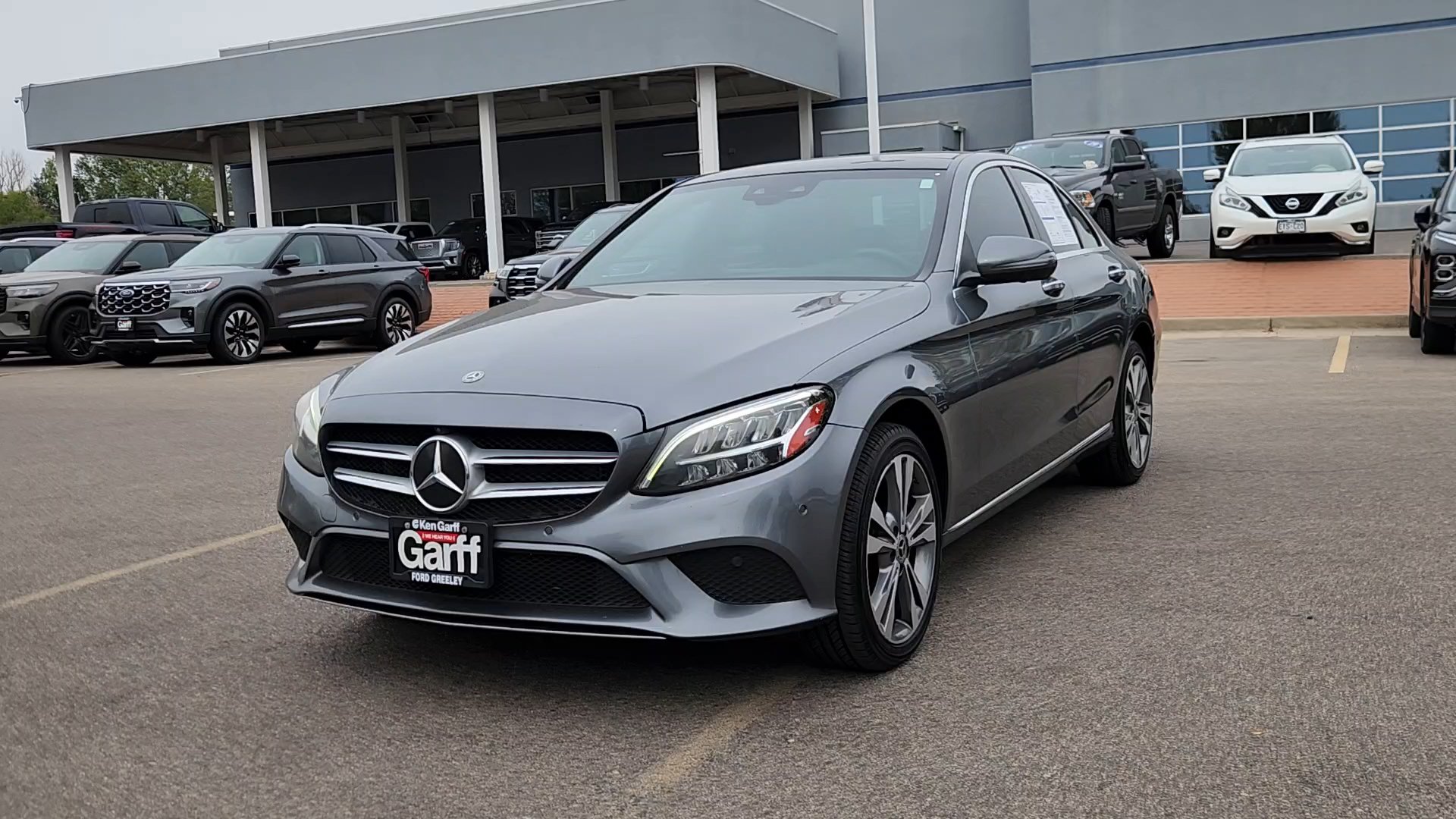 Used 2021 Mercedes-Benz C 300 4MATIC Sedan image 3
