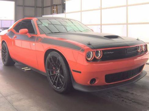 Used 2023 Dodge Challenger R/T w/ T/A Package RWD image 2