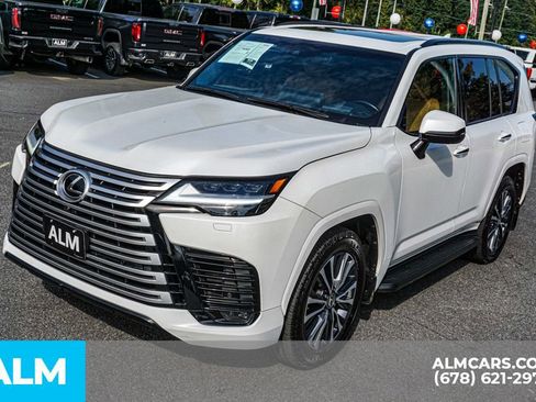 Used 2023 Lexus LX 600 4WD w/ Interior Upgrade Package image 15