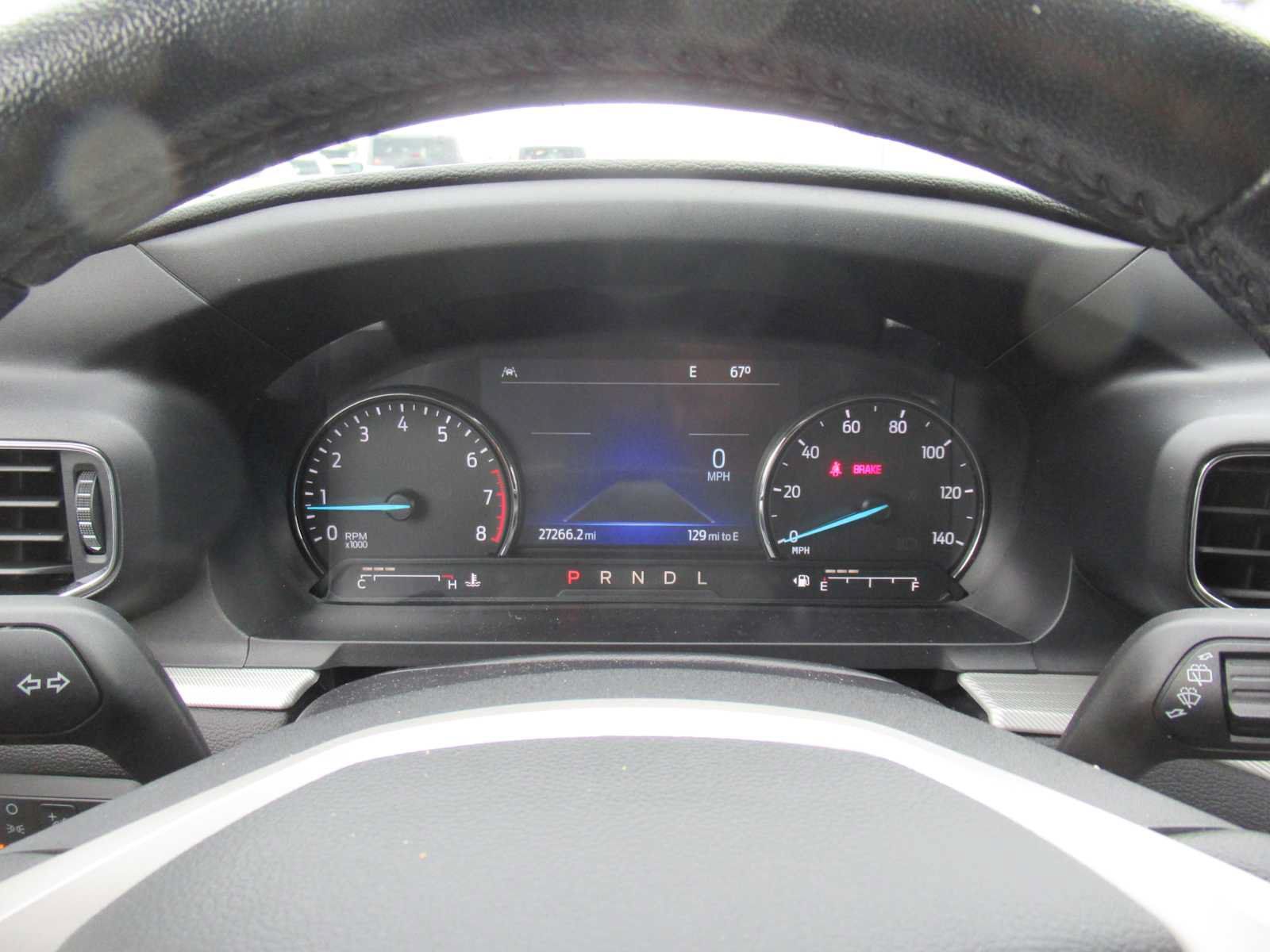 Used 2022 Ford Explorer XLT w/ Equipment Group 202A AWD/4WD image 30