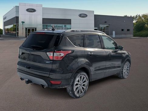 Used 2018 Ford Escape Titanium image 11