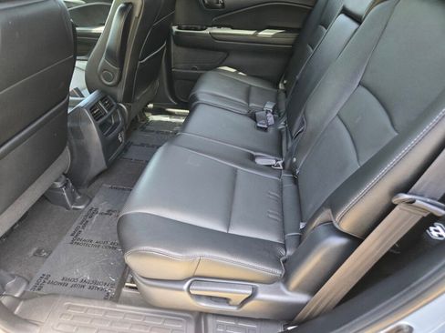 Certified 2023 Honda Passport EX-L image 15