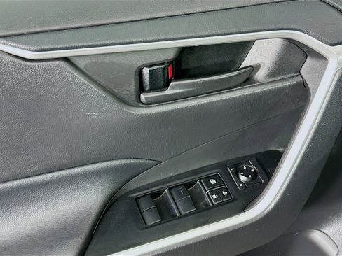 Used 2024 Toyota RAV4 LE image 15