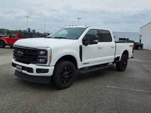 Used 2023 Ford F250 Lariat w/ Lariat Ultimate Package AWD/4WD image 21