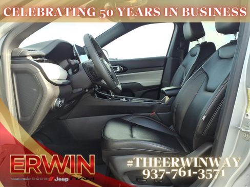 Certified 2024 Jeep Compass Limited image 13