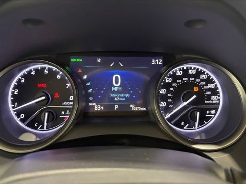 Used 2022 Toyota Camry SE w/ Cold Weather Package AWD/4WD image 32