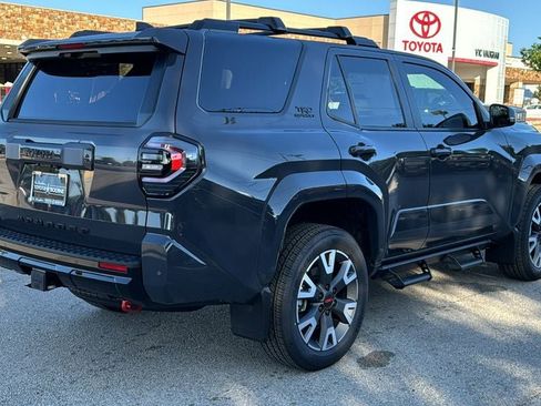 New 2026 Toyota 4Runner TRD Sport AWD/4WD image 9