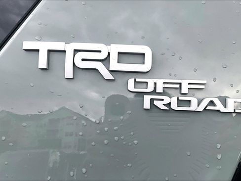 Used 2023 Toyota 4Runner TRD Off-Road Premium image 8