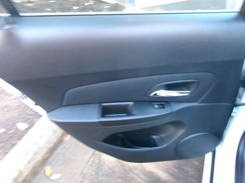 Used 2014 Chevrolet Cruze LT w/ Enhanced Safety Package image 26