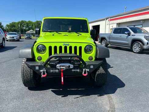 Used 2012 Jeep Wrangler Unlimited Sport image 2