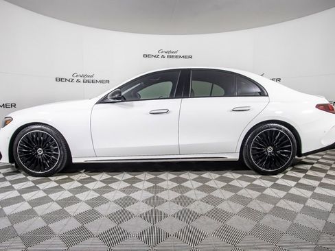 Used 2025 Mercedes-Benz E 450 4MATIC Sedan w/ Driver Assistance Package image 9