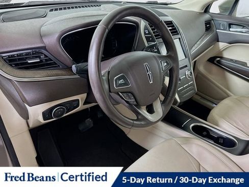 Used 2019 Lincoln MKC Reserve w/ MKC Climate Package image 11