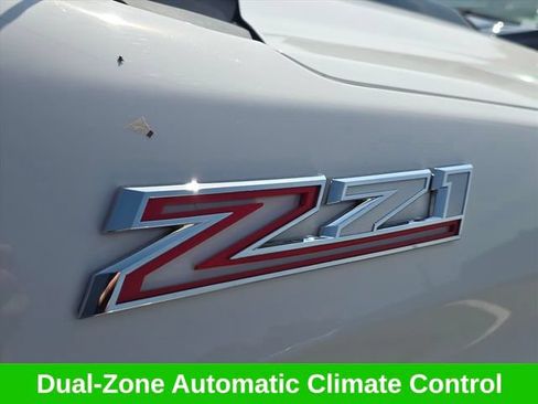 Used 2024 Chevrolet Silverado 1500 LT Trail Boss w/ Protection Package AWD/4WD image 17