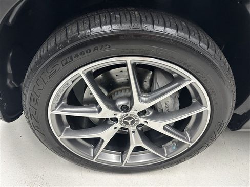 Used 2022 Mercedes-Benz GLC 300 4MATIC image 16