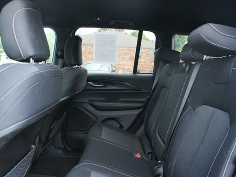 Used 2025 Jeep Grand Cherokee Laredo w/ MOPAR Finishing Package RWD image 30