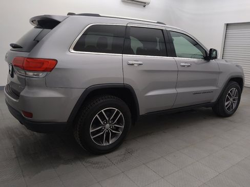 Used 2017 Jeep Grand Cherokee Limited w/ Luxury Group II image 10