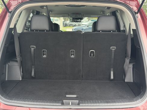 Certified 2024 Kia Telluride S FWD image 11