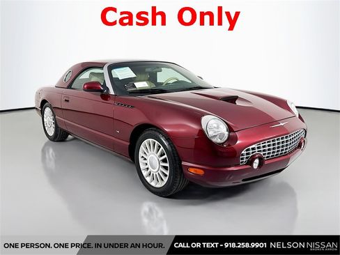 Used 2004 Ford Thunderbird image 3