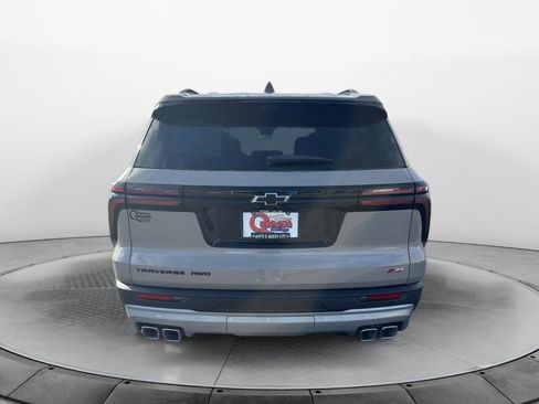 New 2026 Chevrolet Traverse Z71 image 4