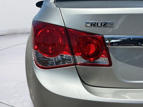 Used 2014 Chevrolet Cruze LT FWD image 39