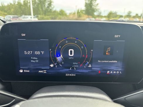 Used 2025 Chevrolet Traverse Z71 w/ LPO, Floor Liner Package AWD/4WD image 17