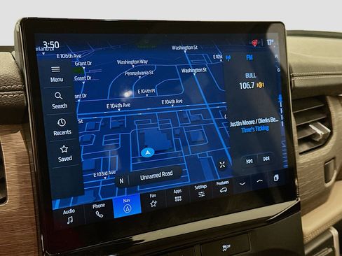 Used 2023 Ford Expedition Limited image 22