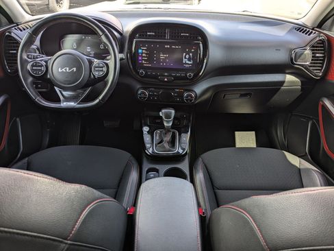 Certified 2023 Kia Soul GT-Line w/ GT-Line Technology Package FWD image 25