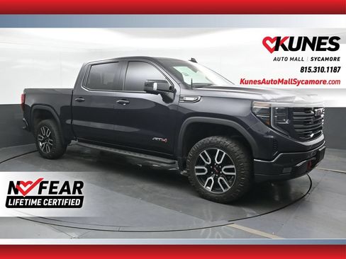 Used 2022 GMC Sierra 1500 AT4 w/ AT4 Premium Package AWD/4WD image 1