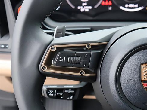 New 2026 Porsche Cayenne Coupe image 29