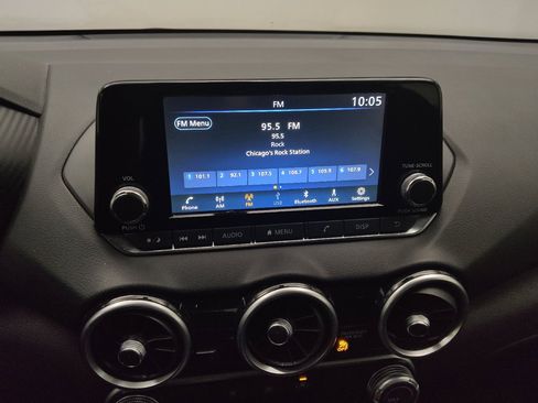 Used 2024 Nissan Sentra S FWD image 25