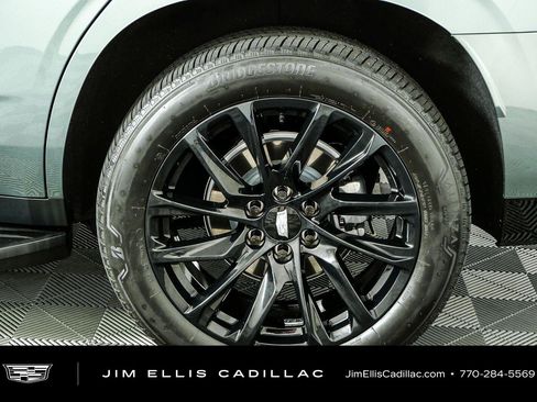 Used 2024 Cadillac Escalade Sport w/ LPO, ONYX Package AWD/4WD image 41