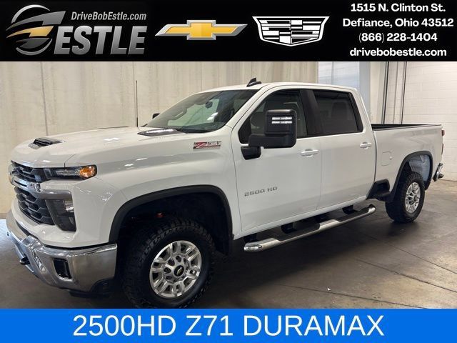 Used 2024 Chevrolet Silverado 2500 LT w/ Convenience Package AWD/4WD image 1