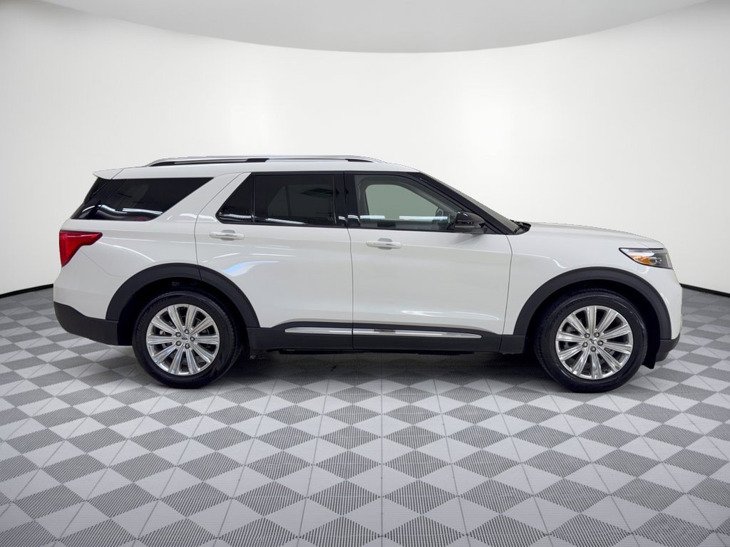 Certified 2023 Ford Explorer Limited w/ Limited Technology Package RWD image 8