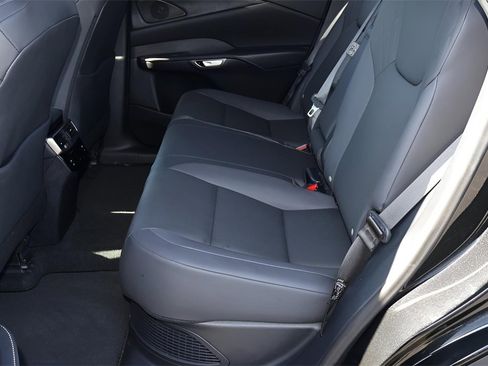 Used 2023 Lexus RX 350h image 15