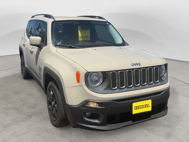 Used 2015 Jeep Renegade Latitude FWD image 7