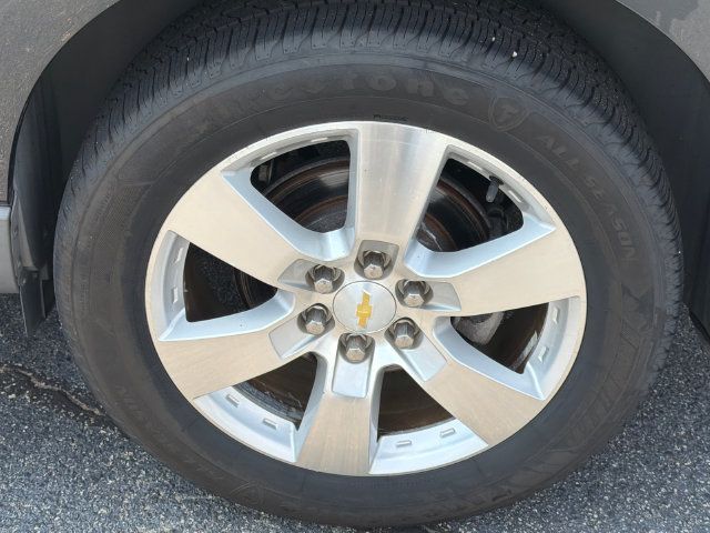 Used 2012 Chevrolet Traverse LTZ FWD image 20